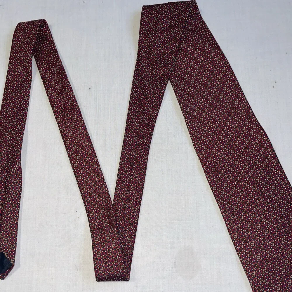 Brooks Brothers Makers Men’s Dress Tie Size 56” Red Geometric Business Formal